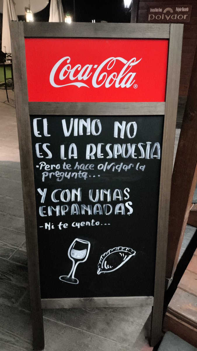 <a href="/LesAcacies/">Les Acàcies</a> gracias por seguirnos!!!
Ahora hay que probarlos!!!
Cuantos like por unas botellas 
#ElVinoUne 🍷
<a href="/paladar_noir/">Paladar Noir 🐶🍷</a>
