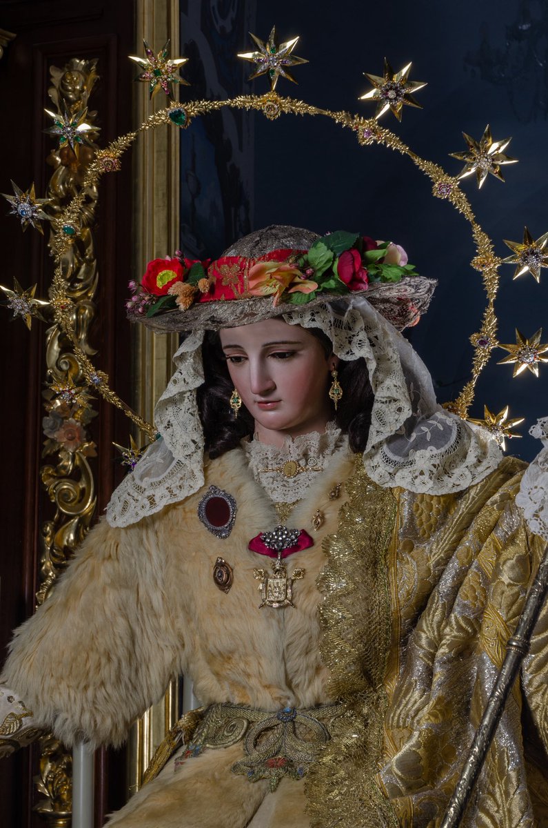 Divina Pastora de Capuchinos de Sevilla tweet media