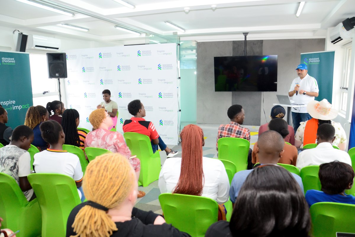 Standard Chartered UG tweet media