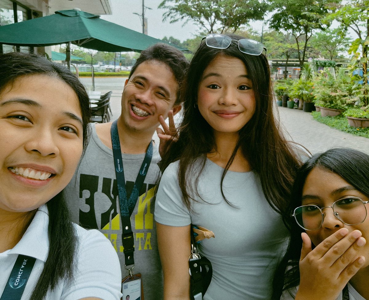 denaerys__'s tweet photo. Makakatagpo ka talaga ng wavelength as yours eno? https://t.co/RRvdwSbHkc