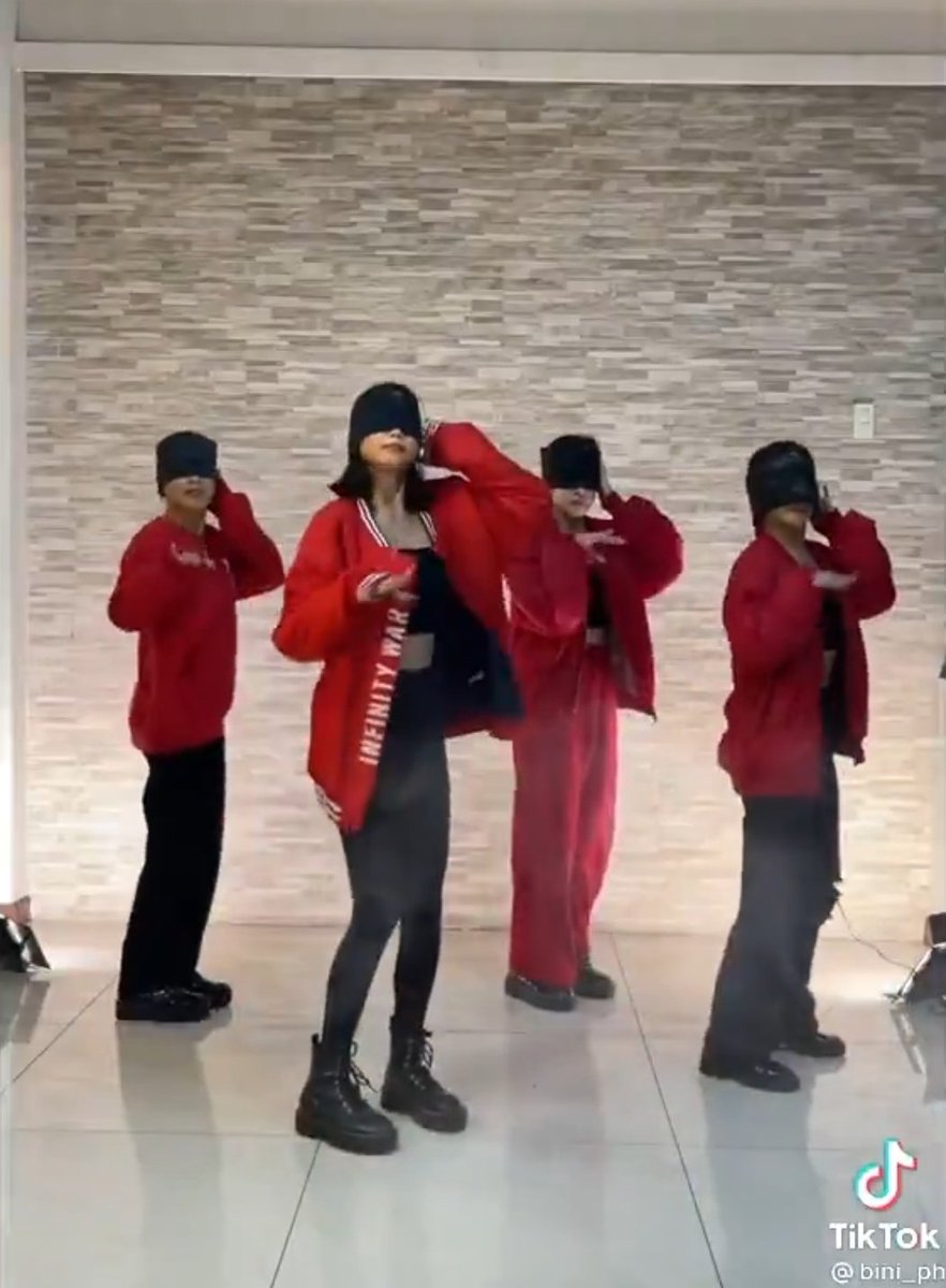 ced.🌸🎡 tweet media