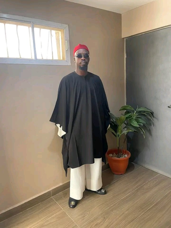 unique A'wears tweet media