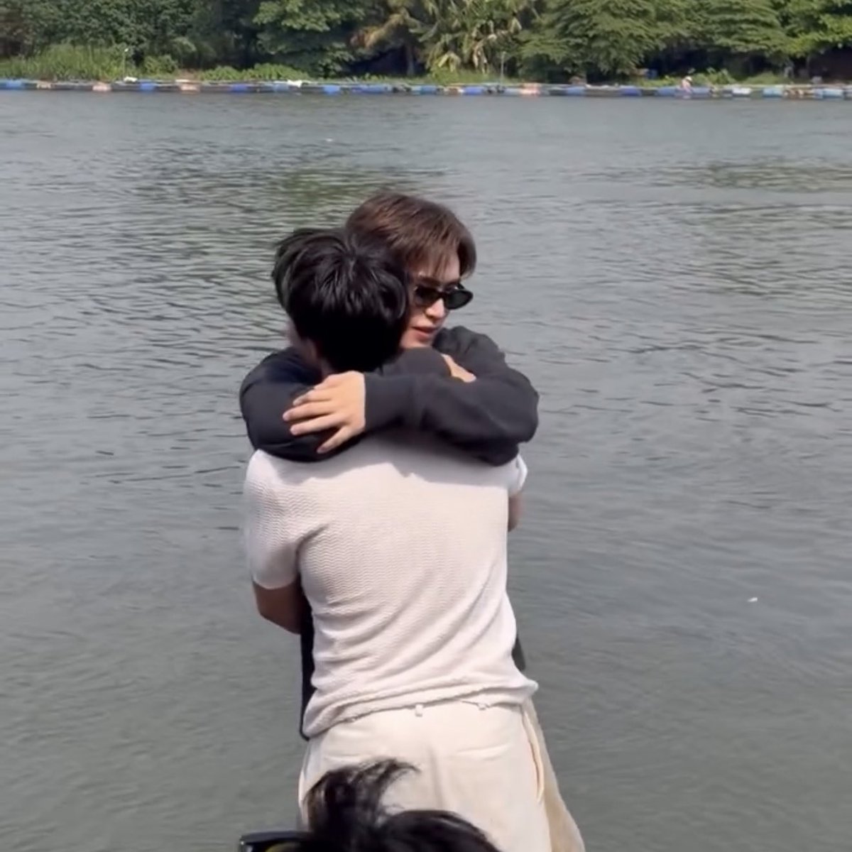 nongsiii's tweet photo. our babies is sooooo precious 😭💘💘

GEMINIFOURTH BONCHON VACAY TIME

#BonchonVacayxGF
#GeminiFourth #เจมีไนน์โฟร์ท https://t.co/Z82d9buXAr