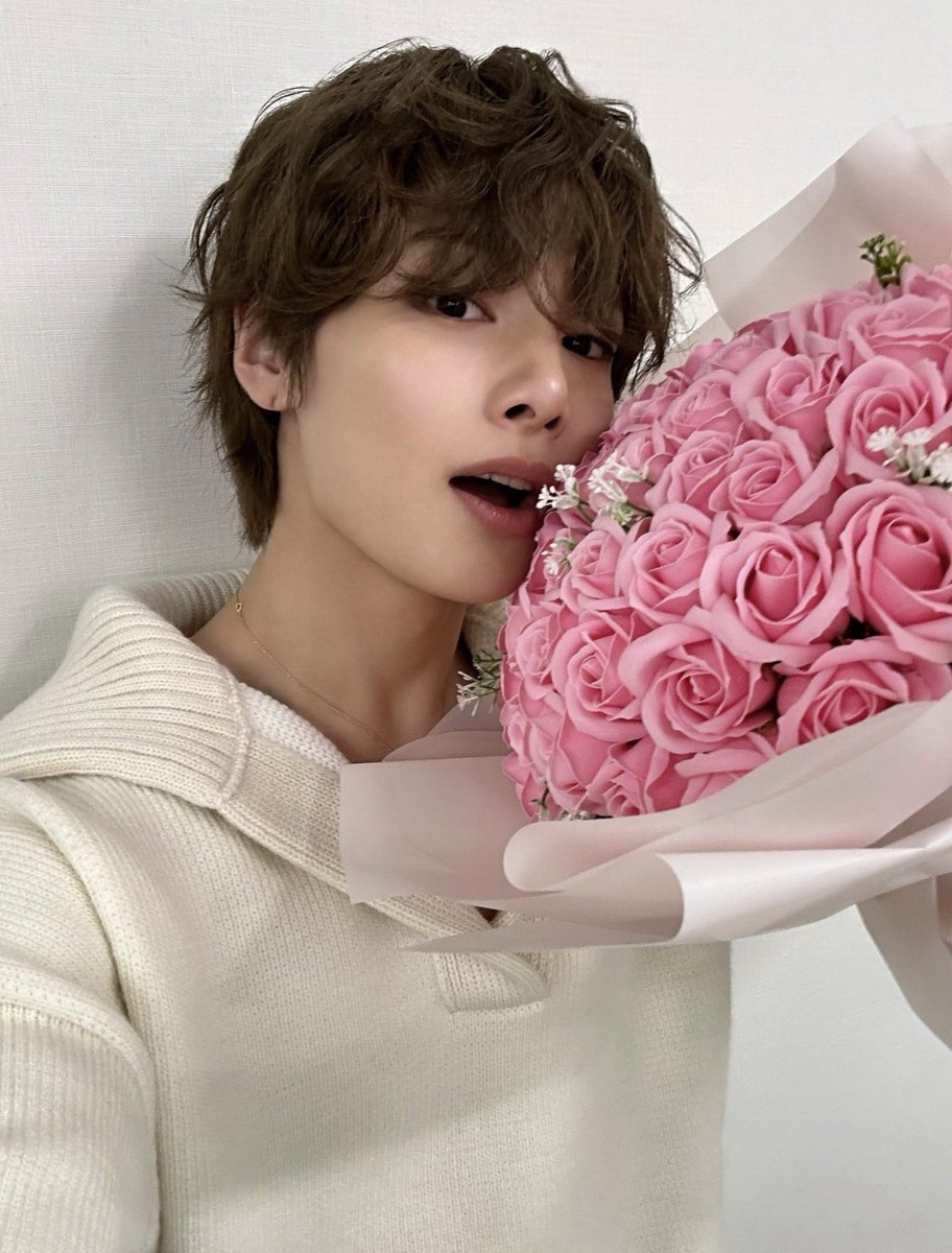 ☦️🛐 tweet media