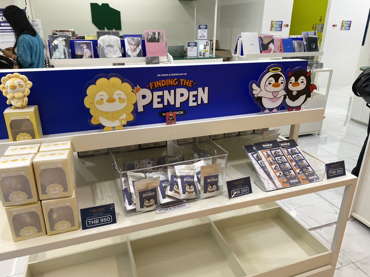 KPOPMERCH_TH tweet media