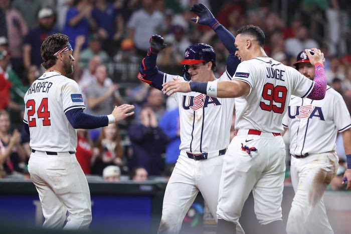 USDailyNow's tweet photo. 🚨 Team USA 🇺🇸 grinds out a 5-3 quarterfinal W over Canada in the WBC! Clutch hits, solid arms, and Mason Miller slams the door to advance to semis vs. Dominican Republic Sunday in Miami. Heart of a champion—let’s keep rolling! 💪🦅⚾
#USABaseball #WBC2026 #TeamUSA #Semifinals https://t.co/PFjrRRwRag