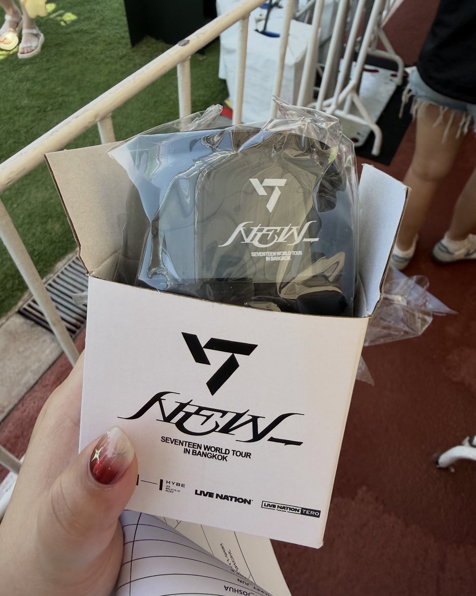 cute new_ tour fluffy bag, bluetooth speakers, postcard and