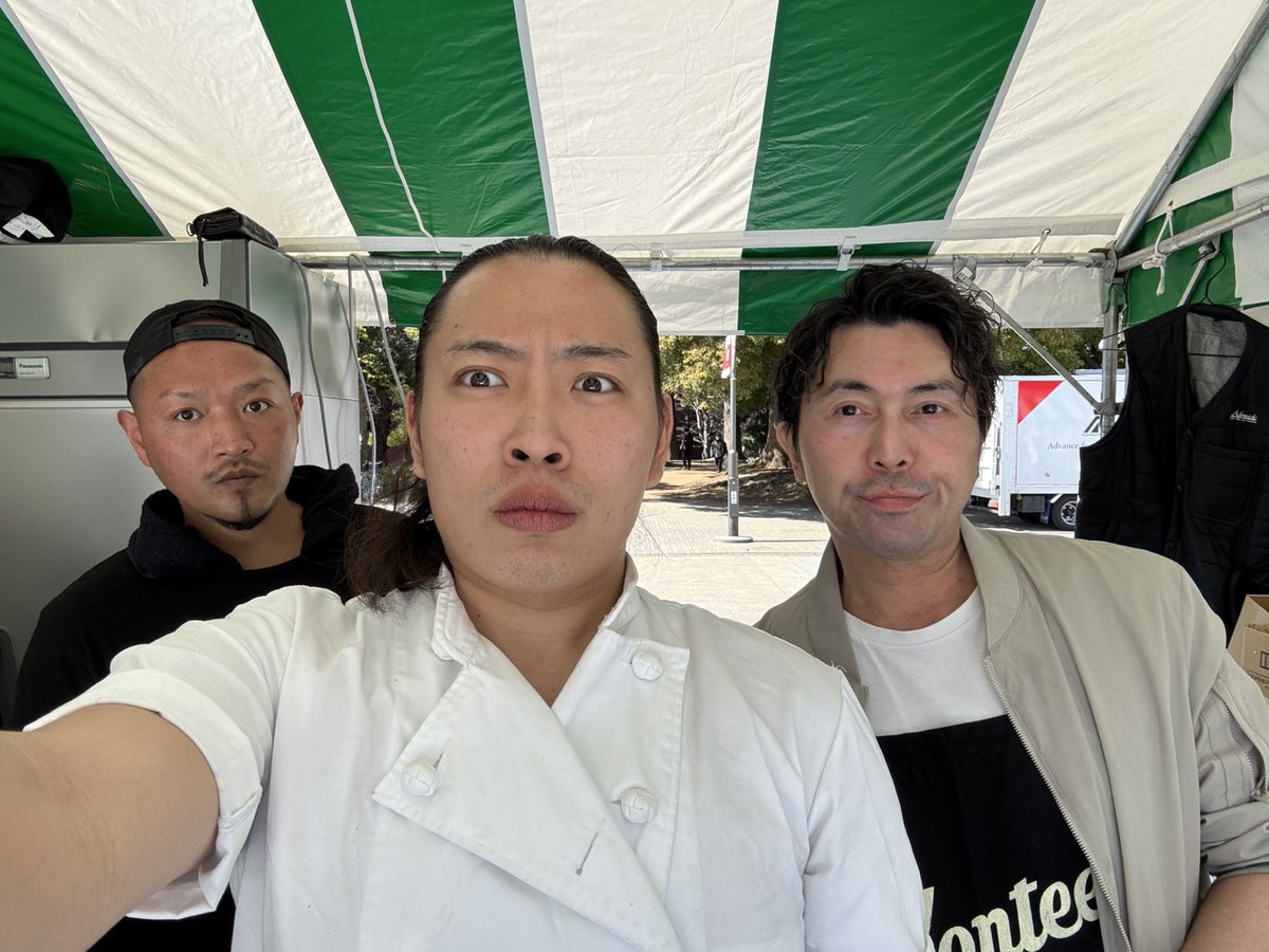 小川代護 tweet media