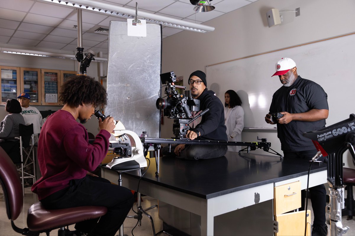 🗣️ JONES!!! tweet media