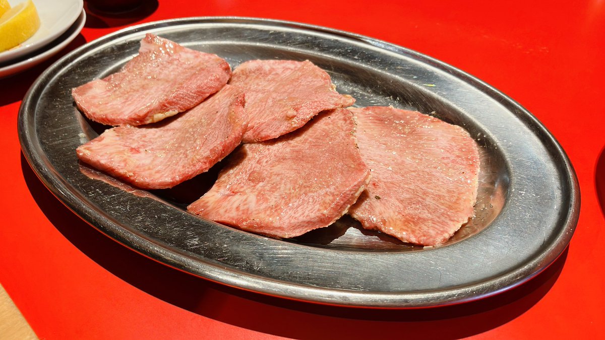 なかちょまる tweet media