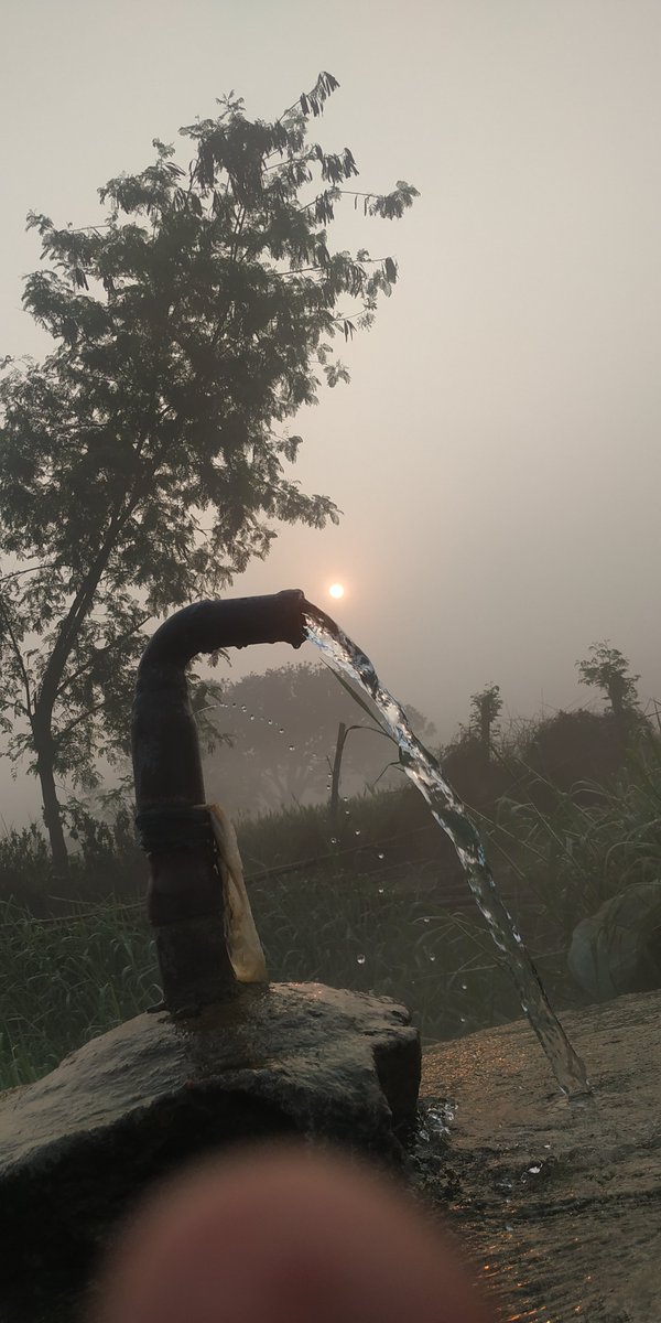 hemantgy's tweet photo. Caption k rakhda thik hola?? https://t.co/FQ2LnYyRuG