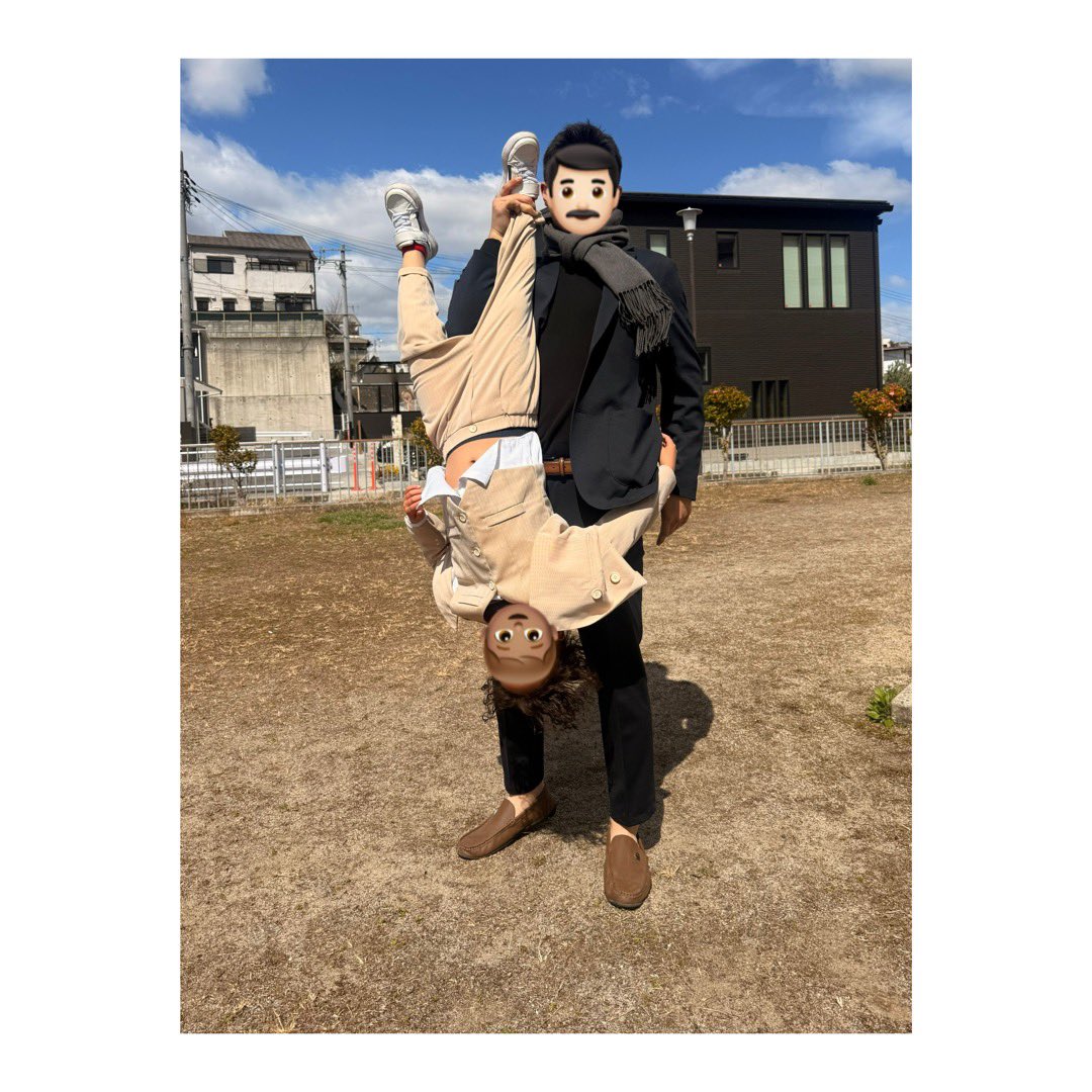 𝖱𝖺𝗒 tweet media