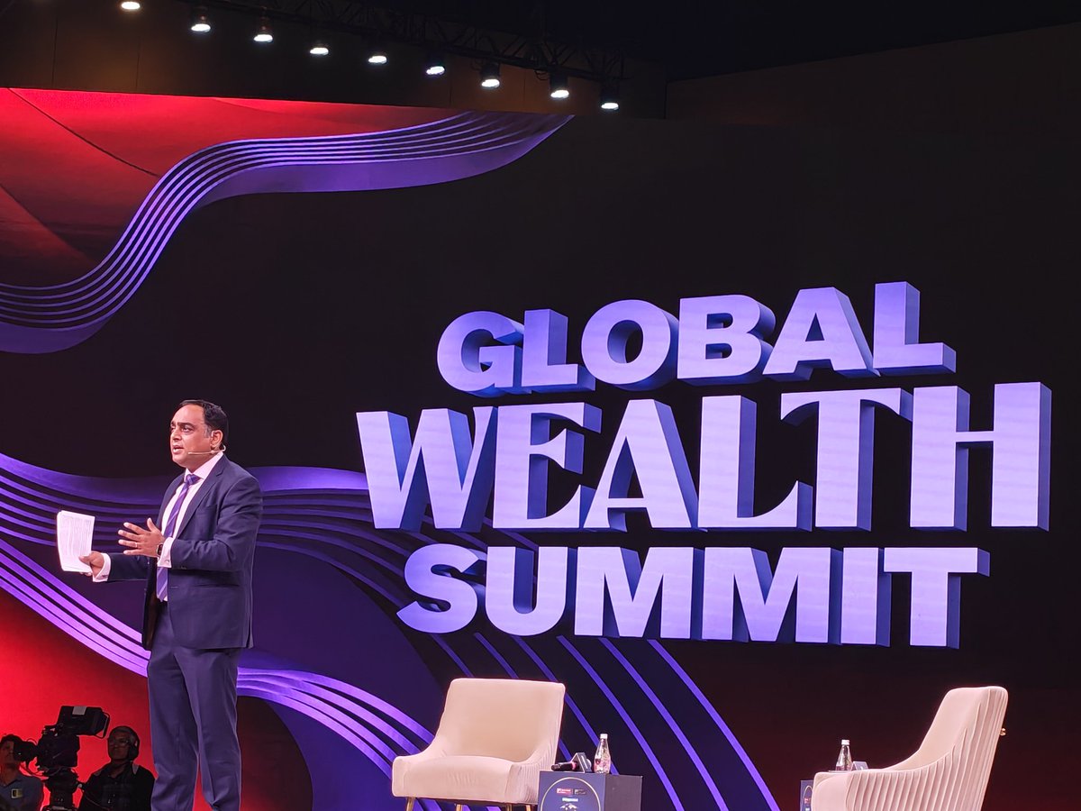 Augustine C tweet media