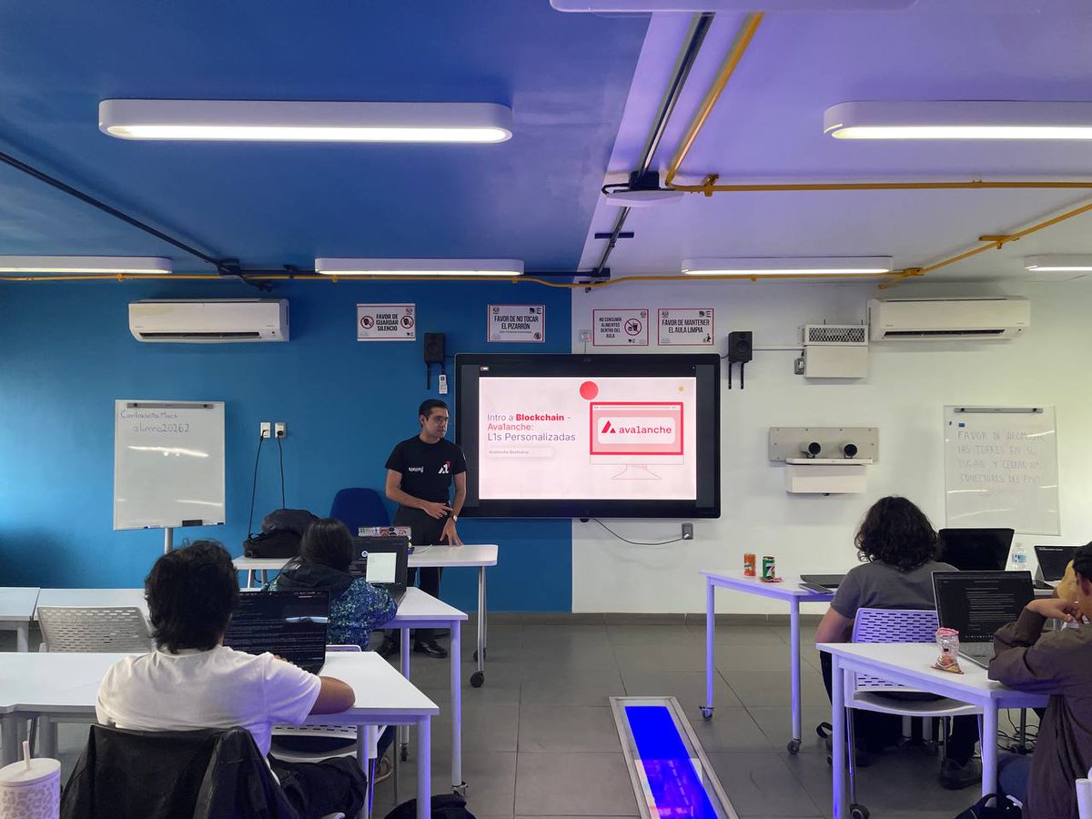 CriptoUNAM tweet media