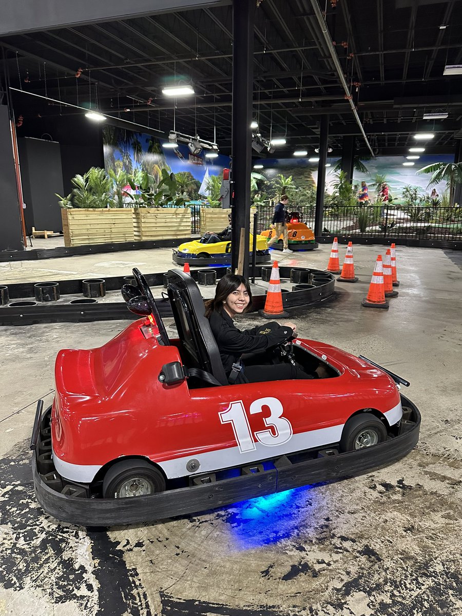 MockWhs's tweet photo. No better way than to finish off the day with our annual trip to Malibu Jacks for food, games and fun! Time to get some rest State Round 1 kicks off tomorrow morning! @Wheeling_Cats https://t.co/OJtHZyAjIo