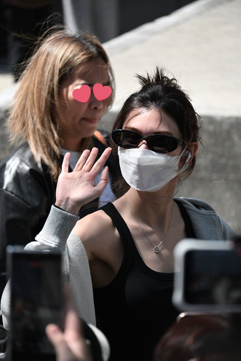 ˢʰᵉʸⁱ.ೀ tweet media