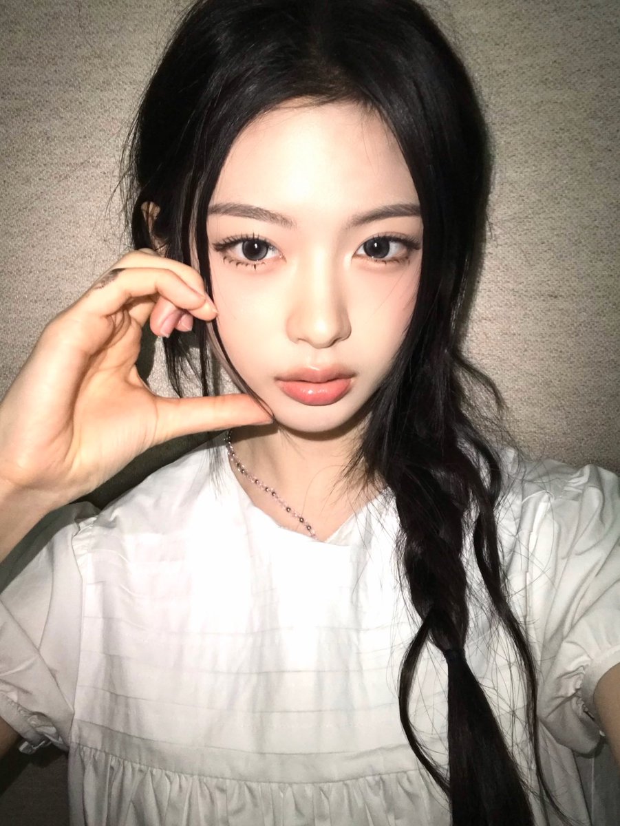 핀이 tweet media