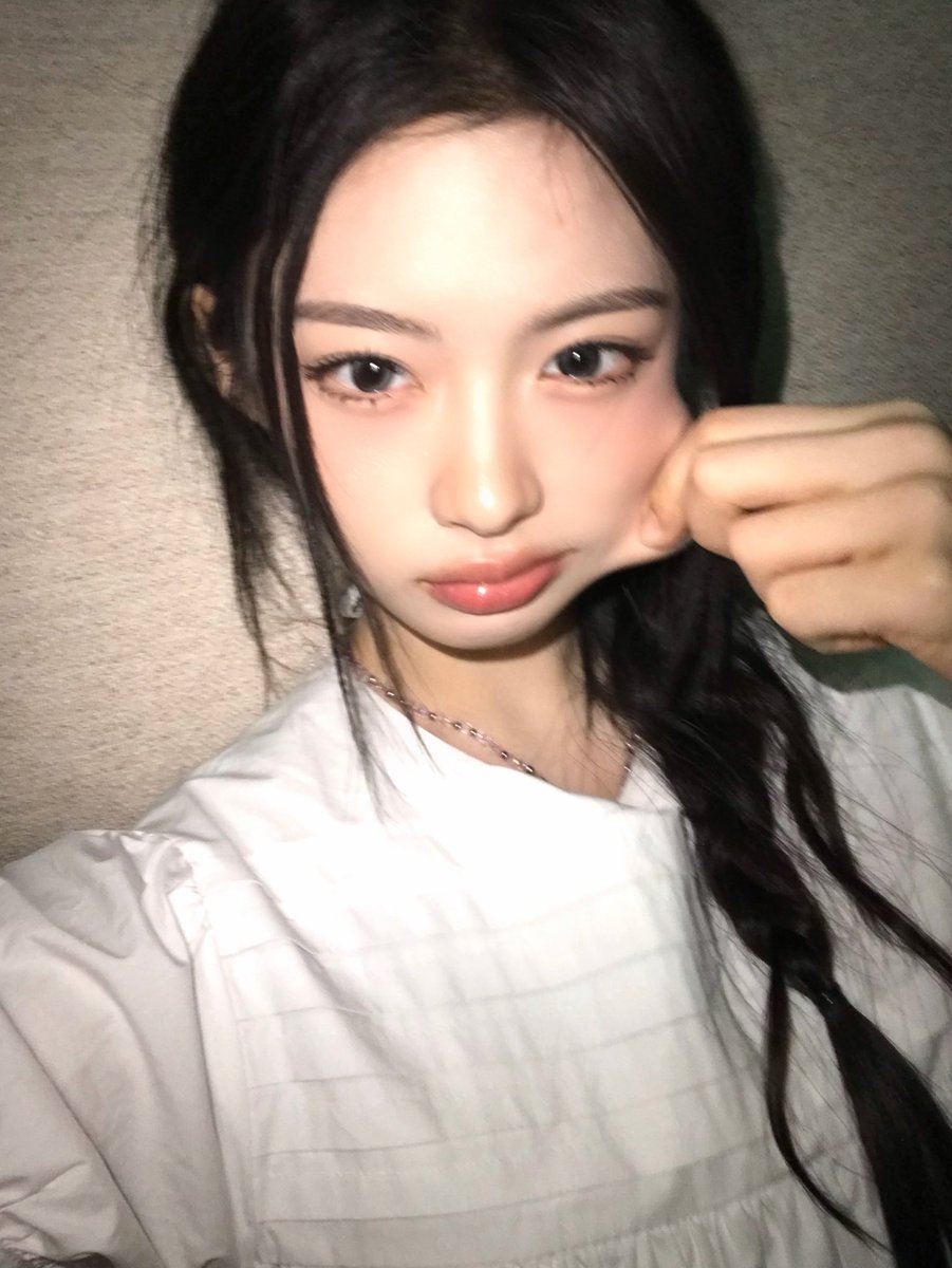 핀이 tweet media