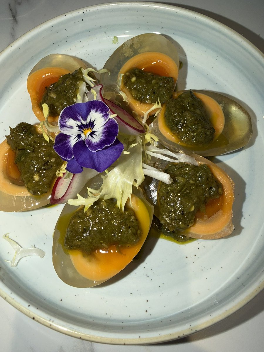 酸辣粉、蹄花、宫爆虾球、烧椒皮蛋🥚