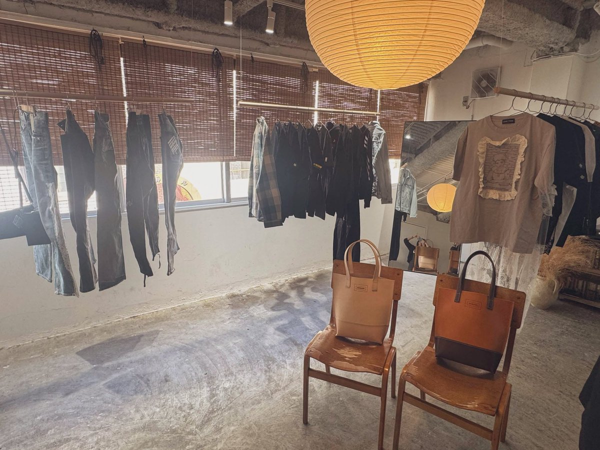 トキキル tweet media