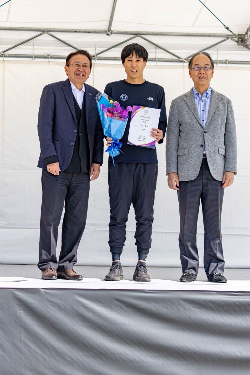 【大会結果】
3/14(土)
Fukuoka Ohori Road Running

男子Mile Road   
#井内優輔 4分03秒  2位🥈
#飯塚達也 4分19秒 13位

井内選手は日本記録にあと2秒に迫る素晴らしい走りで2位🥈
ご声援ありがとうございました！

#FukuokaOhoriRoadRunning
#山陽特殊製鋼
#MileRoad