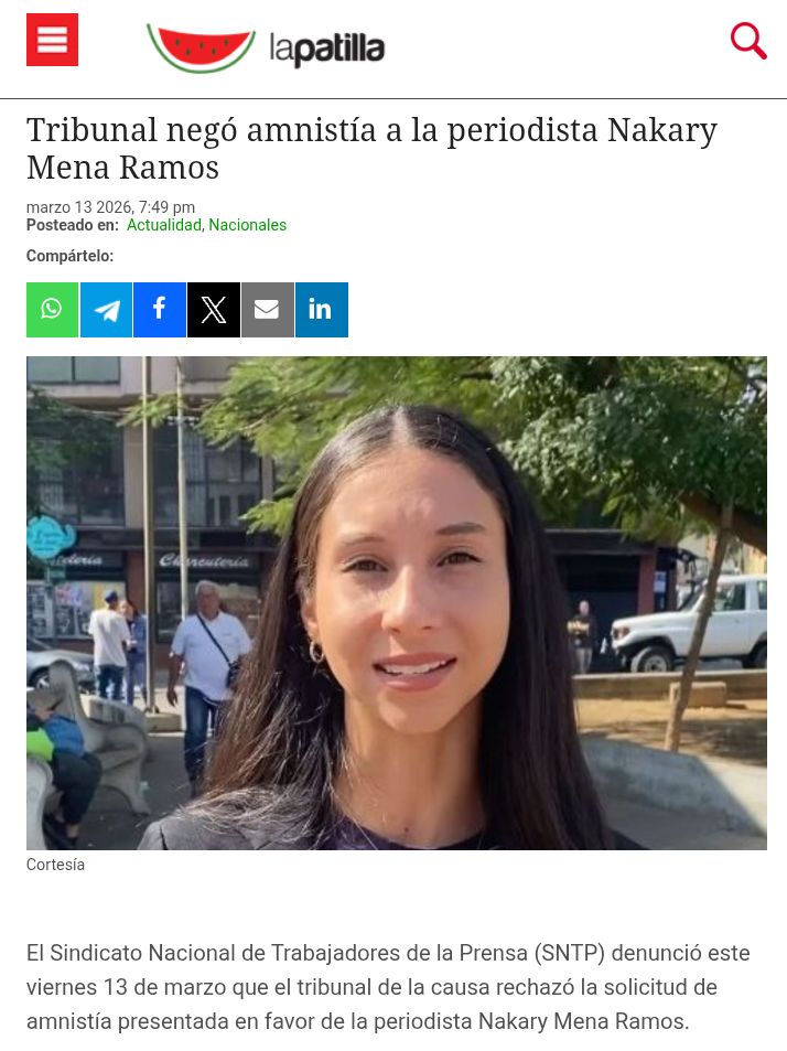 vivassantanaj_'s tweet photo. ¿Qué vaina es esta? No se puede ser tan miserable ¿Por qué la persecución y ensañamiento contra una joven periodista? Nakary Ramos es una baluarte de la comunicación ¡Liberen a Nakary! ¡Liberen a los Presos Políticos! Informar no es delito https://t.co/dcJ2AlTdhl