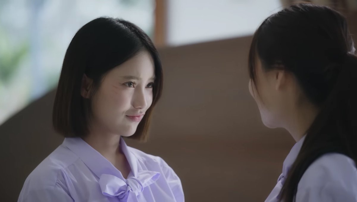 ฉันชอบดูตอนที่พวกเธอเล่นหยอกล้อกันมากเลย 👻😼

#SurrenderToYou_MV
#ใต้เงารัก
#ShadowOfLove
#PraifahBebell  #FahBell