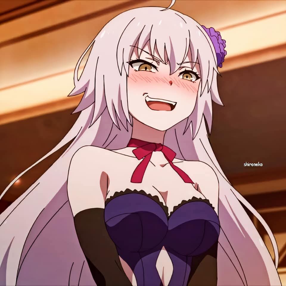 —  ¿C-comerlos juntos? ¿S-seguro? 

Lo mira a los ojos, anda confundida con el pedido de su amado Saber. Suspira y toma la caja para sentarse en la cama y palmea sus muslos.

— Tsk, v-ven... Te daré de comer...