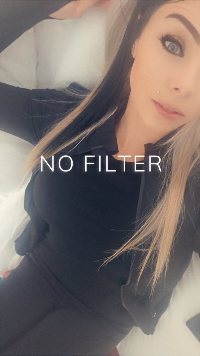 Blonde_Baddy's tweet photo. Re-tweet if your up and wanna talk 🙌❤️❤️ https://t.co/XcqYHH8rge