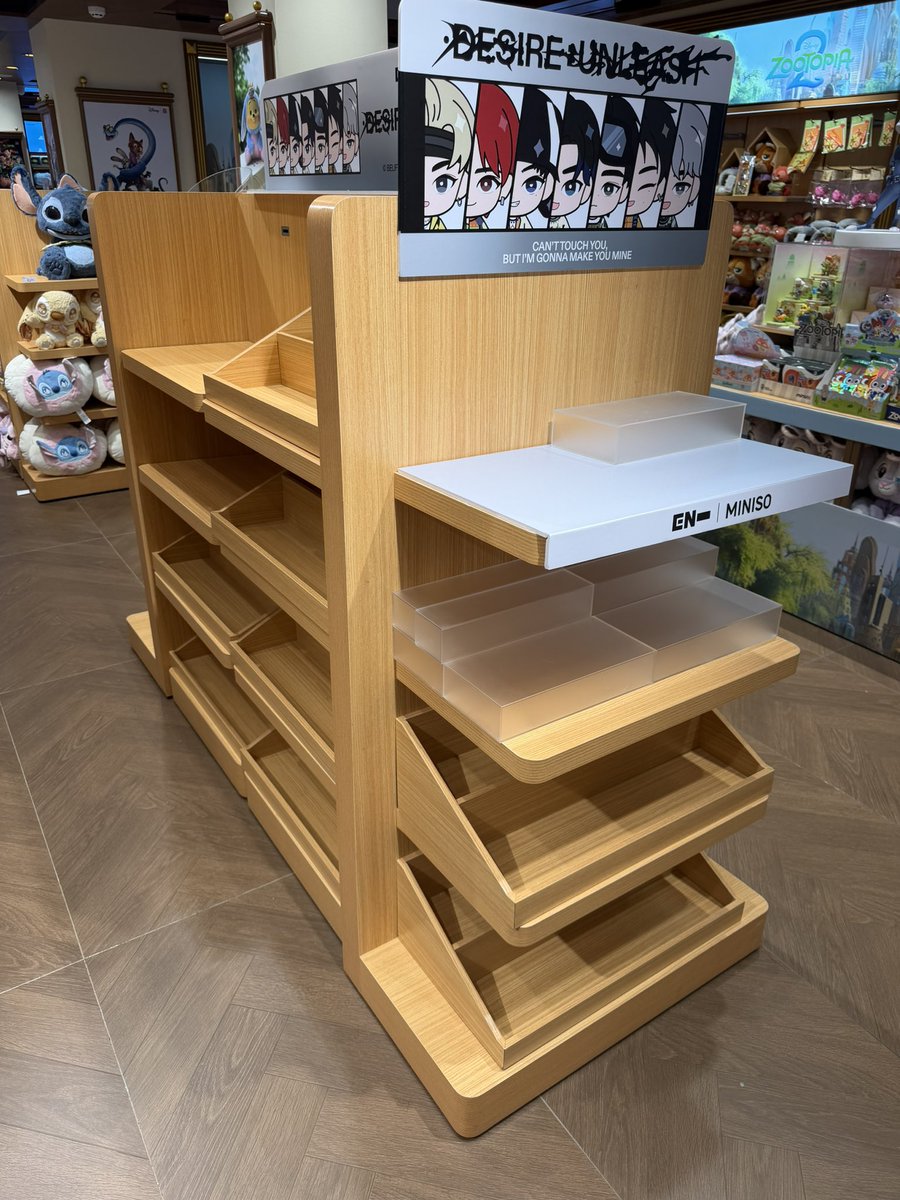 Mini so Thailand 🇹🇭 sold out !!!!!!
        
ENHYPEN IS 7 
#AlwaysWithHeeseung
#BRINGBACKHEESEUNG
#ENHYPEN_IS_7