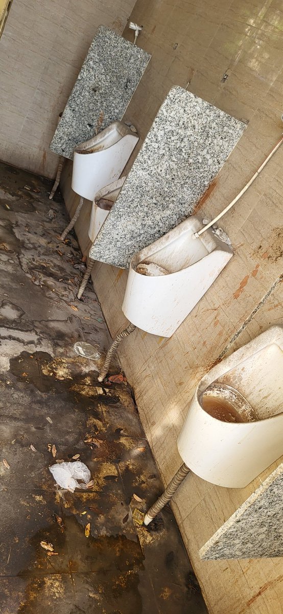 riteshmehr's tweet photo. @CeoNoida Hello, please look at the condition of the public toilet outside Amrapali Zodiac market Noida sec 119, the condition is pathetic for so many days , these are not at all maintained properly. What is the point of spending money and making these if public can't use it. https://t.co/wbSwl6IJEw