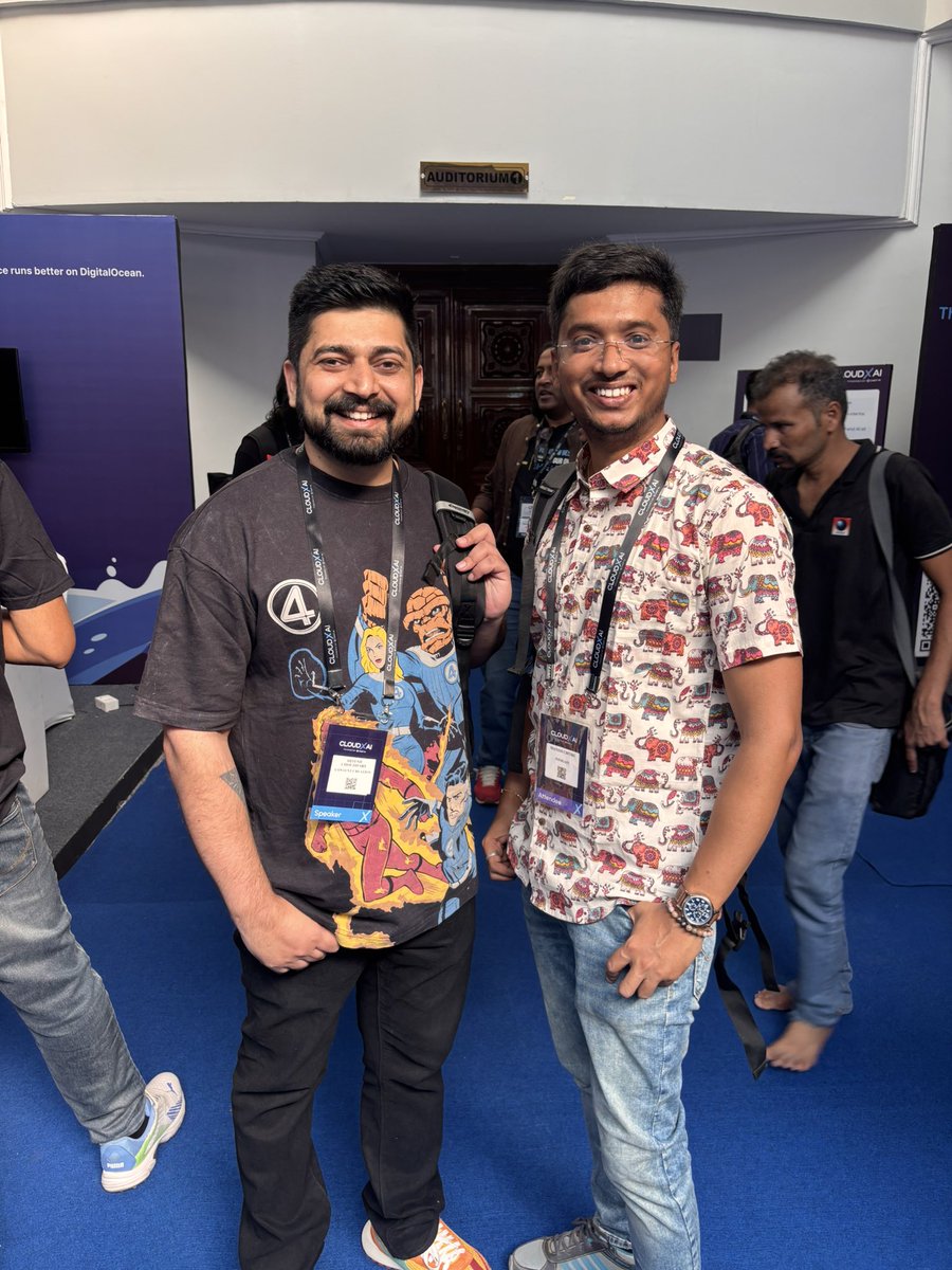 manish_chitre's tweet photo. @Hiteshdotcom Well caught you! π #CloudxAi https://t.co/83qI7tygmL