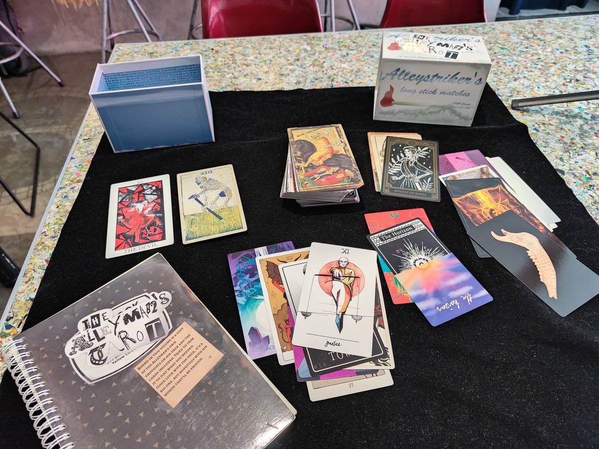 Been a while but I'm taking some time to get reacquainted with the cards in my tarot deck! It's honestly so refreshing! ✨✨✨