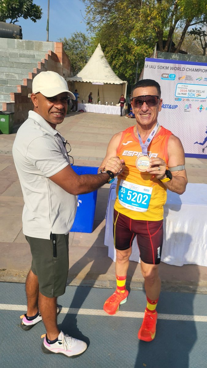 Eduardo L. Gómez tweet media