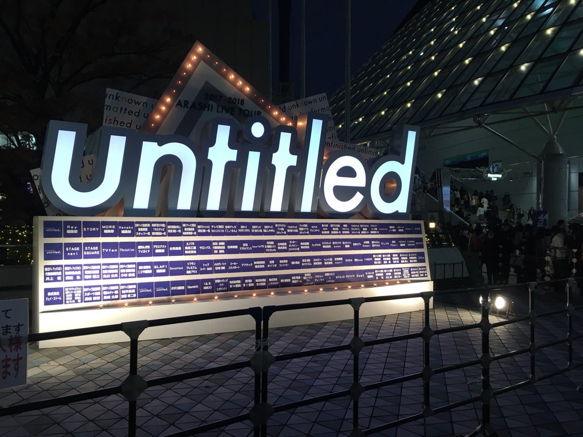 しろねこ tweet media