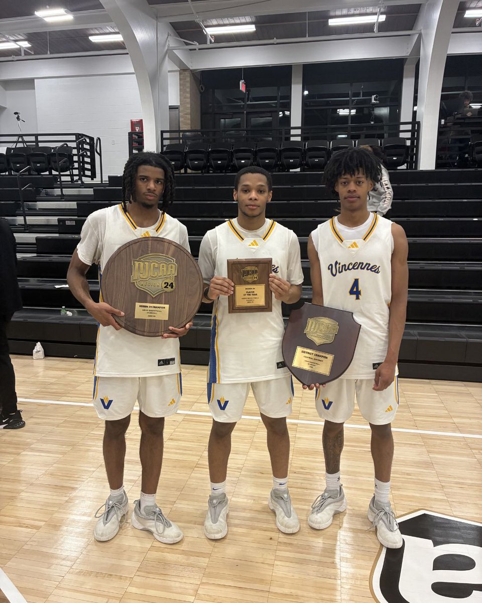 Vincennes University Athletics tweet media