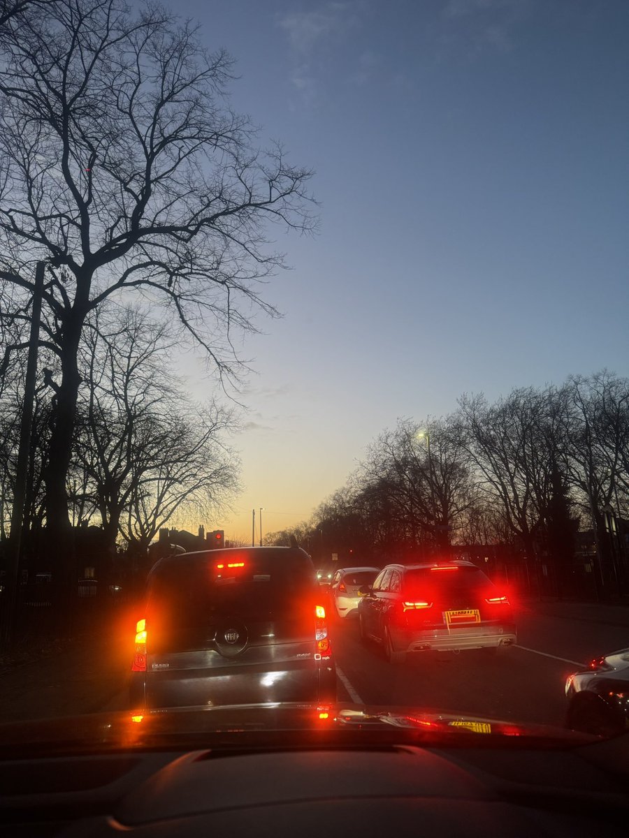 کیا کیا نہ دلِ زار نے ڈھونڈی ہیں پناہیں …