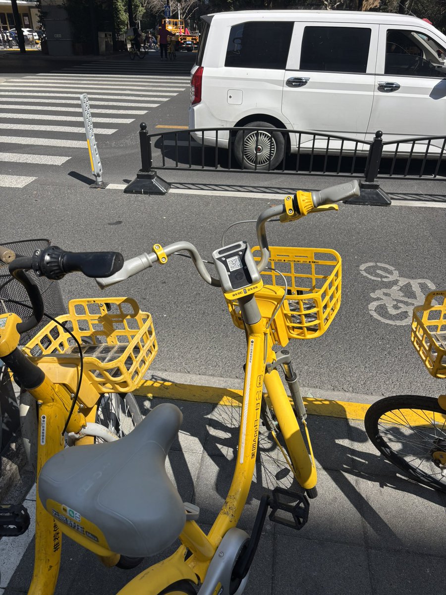 henry🔻 tweet media