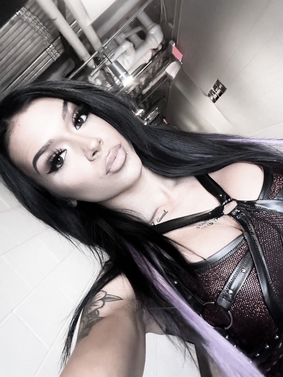 ˒ 𝗁𝖾𝖺𝗋𝗍 𝖈𖦹𝖑𝖉, 𝐦𝐢𝐧𝐝 𝑐𝑙𝑒𝑎𝑟. 𑁤 tweet media