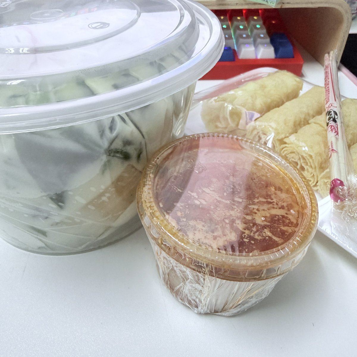 กุอยากร้องไห อิเหี้ยยย