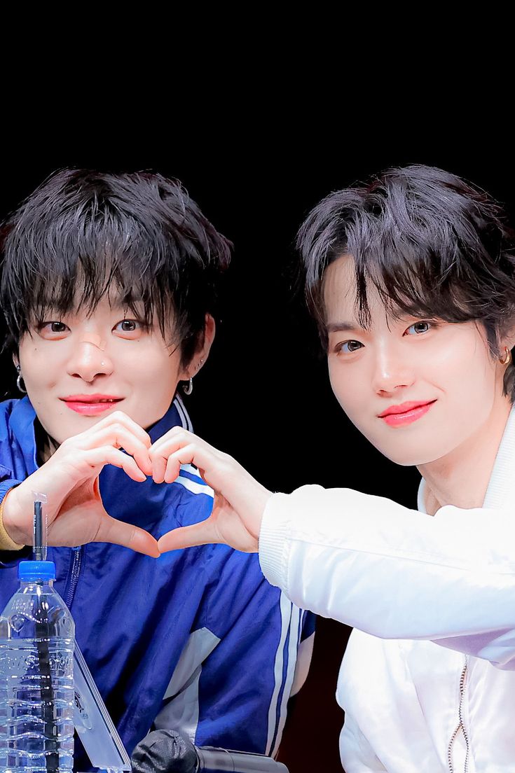 dy punya title "mental protectornya trejo" bukan brrti seenaknya ngerusak mental dia dengan ketikan jahat kalian ya, malu kl msh caper sama dia di wv

udh jangan rusak birthday paji dan hype treasure di Melbourne aja, teupeace🤙