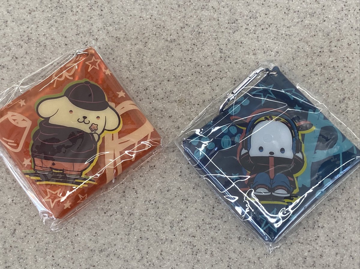 t213_11's tweet photo. 【交換】
サンリオ サンリオキャラクターズ Solid＆Cool マルチケース

譲→ポムポムプリン、ポチャッコ

求→けろけろけろっぴ＞ハンギョドン、マイメロディ

2つ纏めての方優先。けろけろけろっぴ含めての交換でお願いします。 https://t.co/yGDddyf0i9
