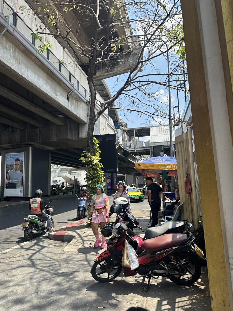 jayramy_st's tweet photo. อยู่ตรงนี้นะคั้บบ มาหากันได้นะะ🤗💟 https://t.co/nk73AyYDqm