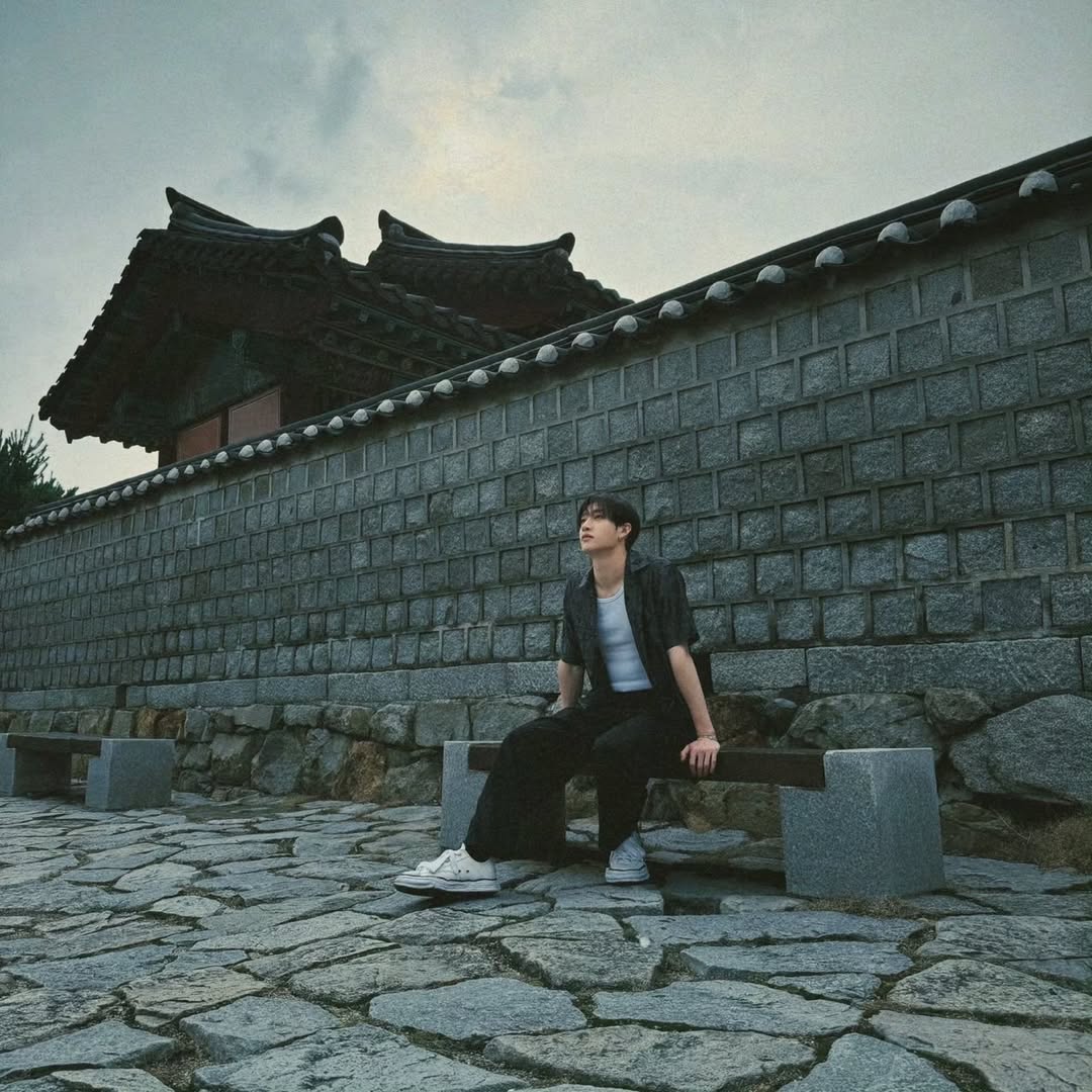 Chrigtopher's tweet photo. Lost for a moment among old walls and quiet skies. https://t.co/Wj7ydIZ6L5