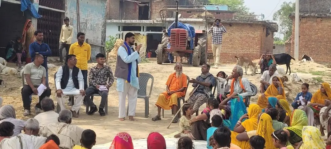 NDY3NnPFeqkmrhJ's tweet photo. जिला सिद्धार्थनगर में 20मार्च अवंतीबाई लोधी के बलिदान दिवस को भव्य मनाने के लिए गांव भ्रमण यात्रा में जन चौपाल को  संबोधित किया । https://t.co/dcNRRRbXML