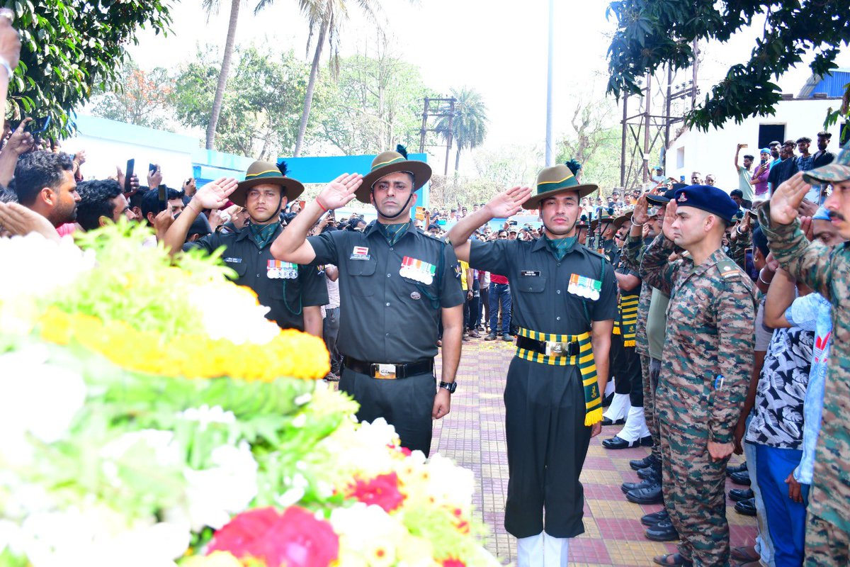 PRO Defence Kolkata tweet media