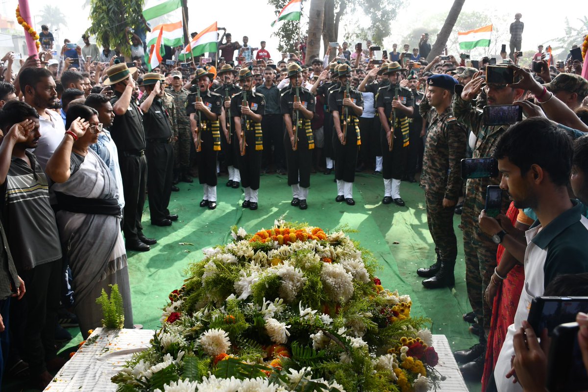 PRO Defence Kolkata tweet media