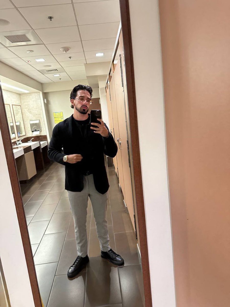 Francesco tweet media