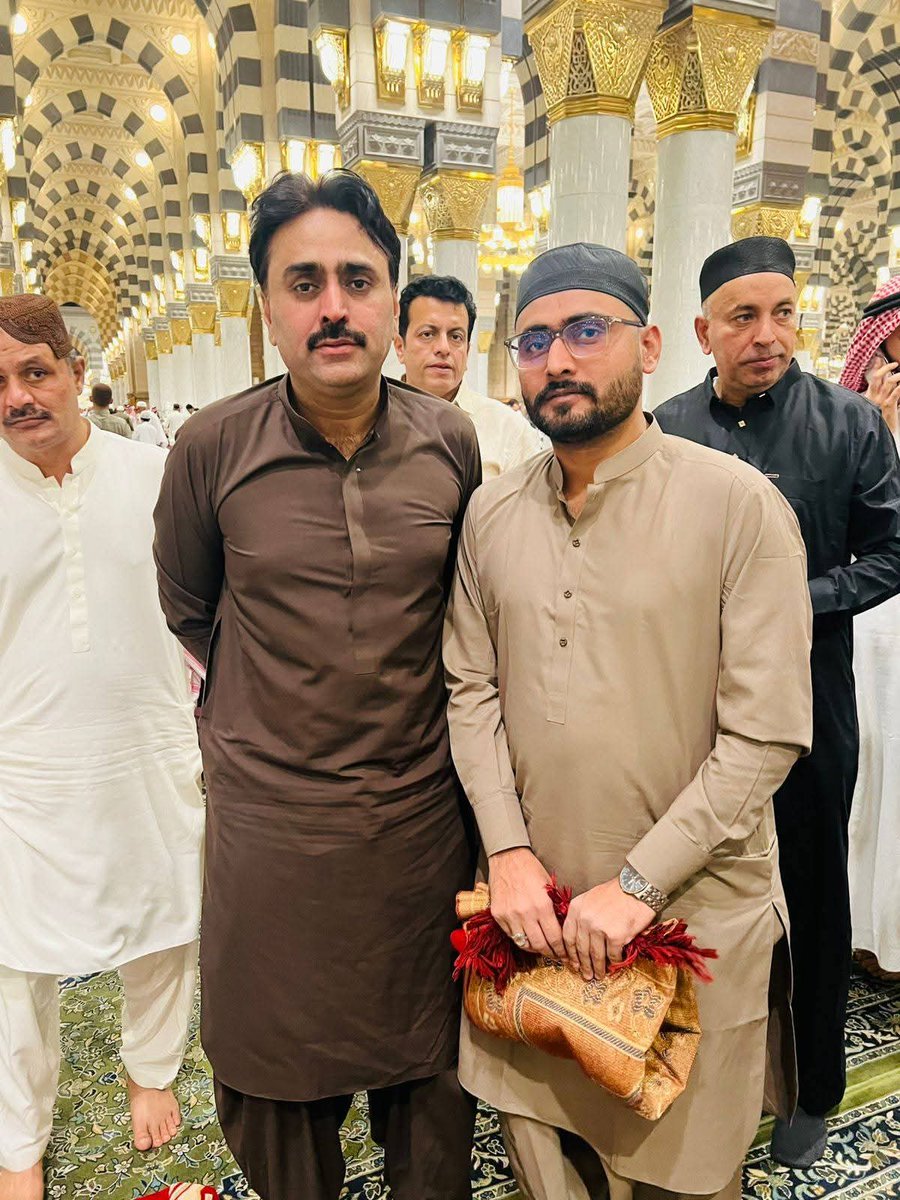 Umrah Mubarak! May the نور of Makkah and Madinah always shine in your life and guide you towards righteousness. 🌙
<a href="/jamkhanshoro/">jam khan shoro</a> <a href="/bilalshoro376/">Bilal Shoro</a>