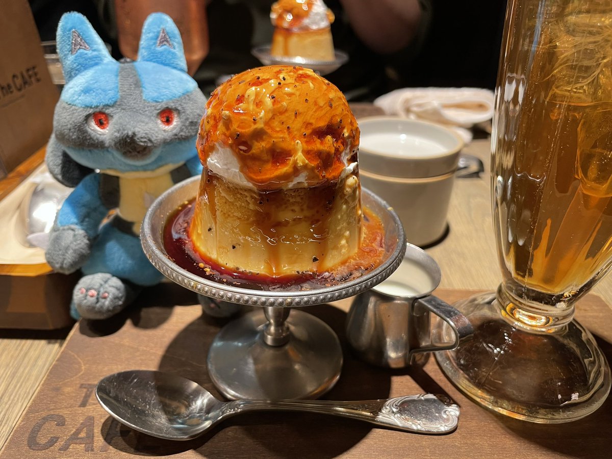 wj_pr7s's tweet image. 安定のカレーとプリン。今日はルカリオとお出かけ。

 #リッチなカレーの店アサノ 
 #THEcafe